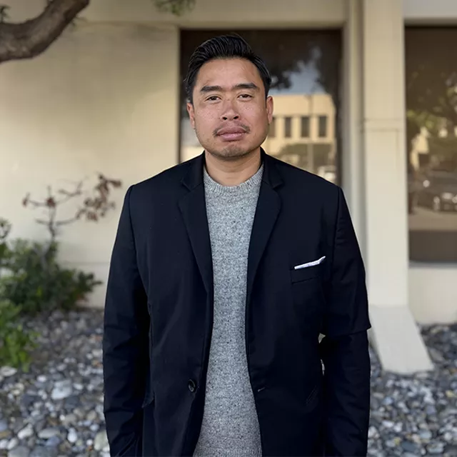 Ken- Account Manager